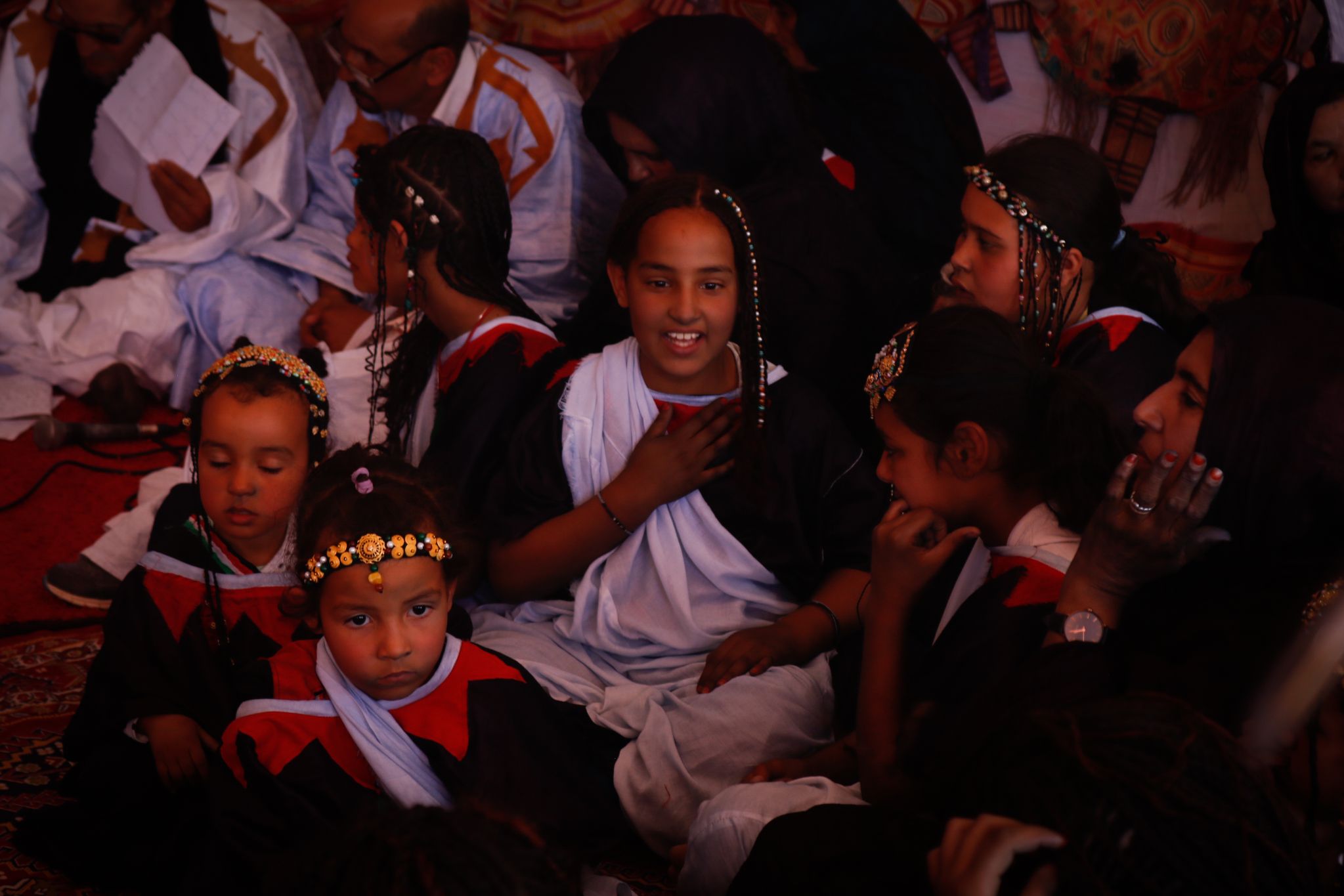 Young people attend the cultural tent in the Tindouf camps (CREDIT)