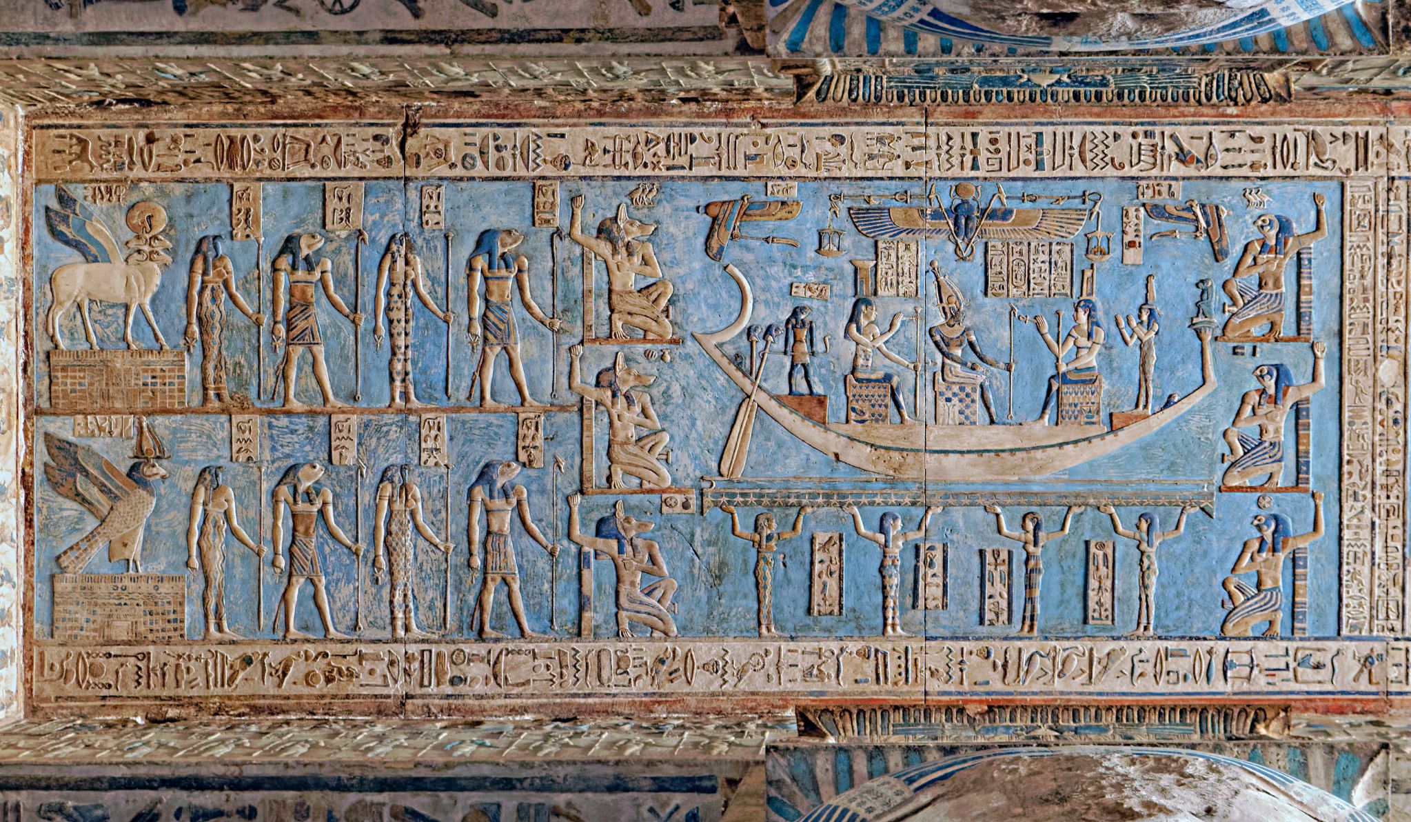 Les chambres à rêves, comme celle-ci au temple de Dendérah dans le gouvernorat égyptien de Qena, étaient autrefois utilisées pour aider à trouver un sens aux rêves (Creative Commons)