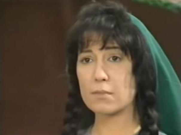 Khansa poet as played by Syrian actress Muna Wassef in the 1977 TV series (screengrab)