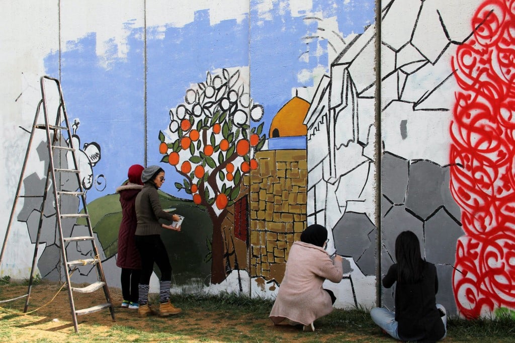 mural jaffa orange palestine