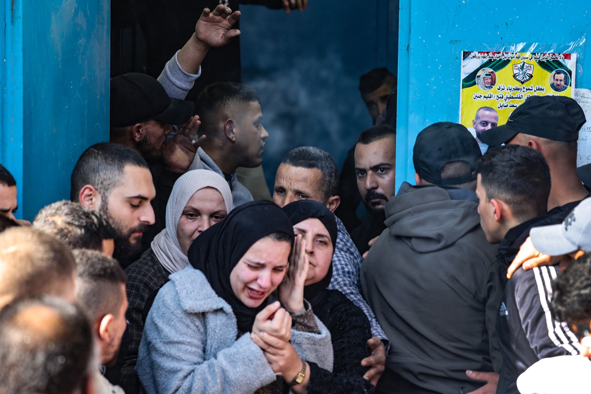 family mourn palestinian killed jenin refugee camp israel raid