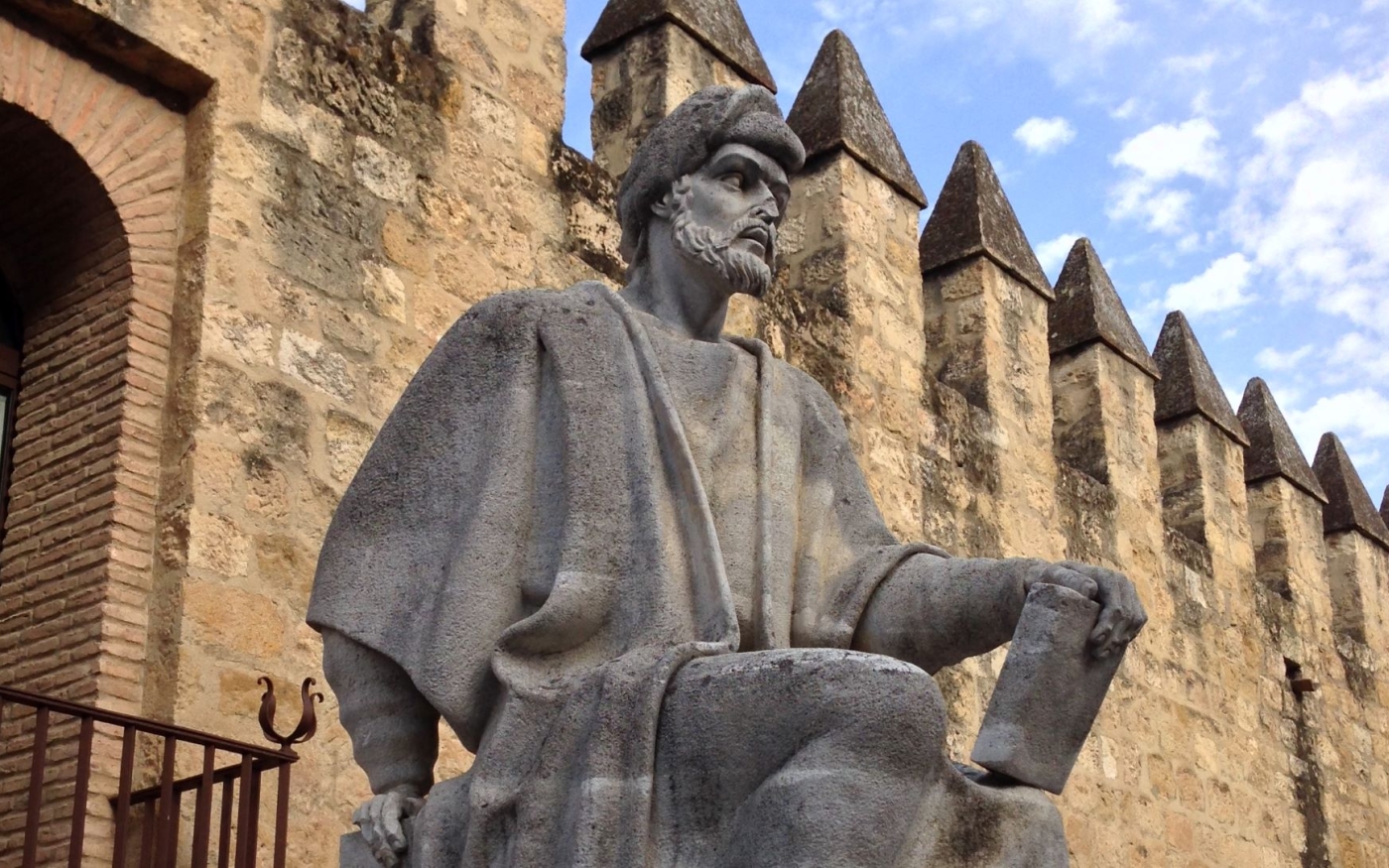 Une statue d’Ibn Rochd dans sa ville natale de Cordoue, en Espagne (Wikimedia)