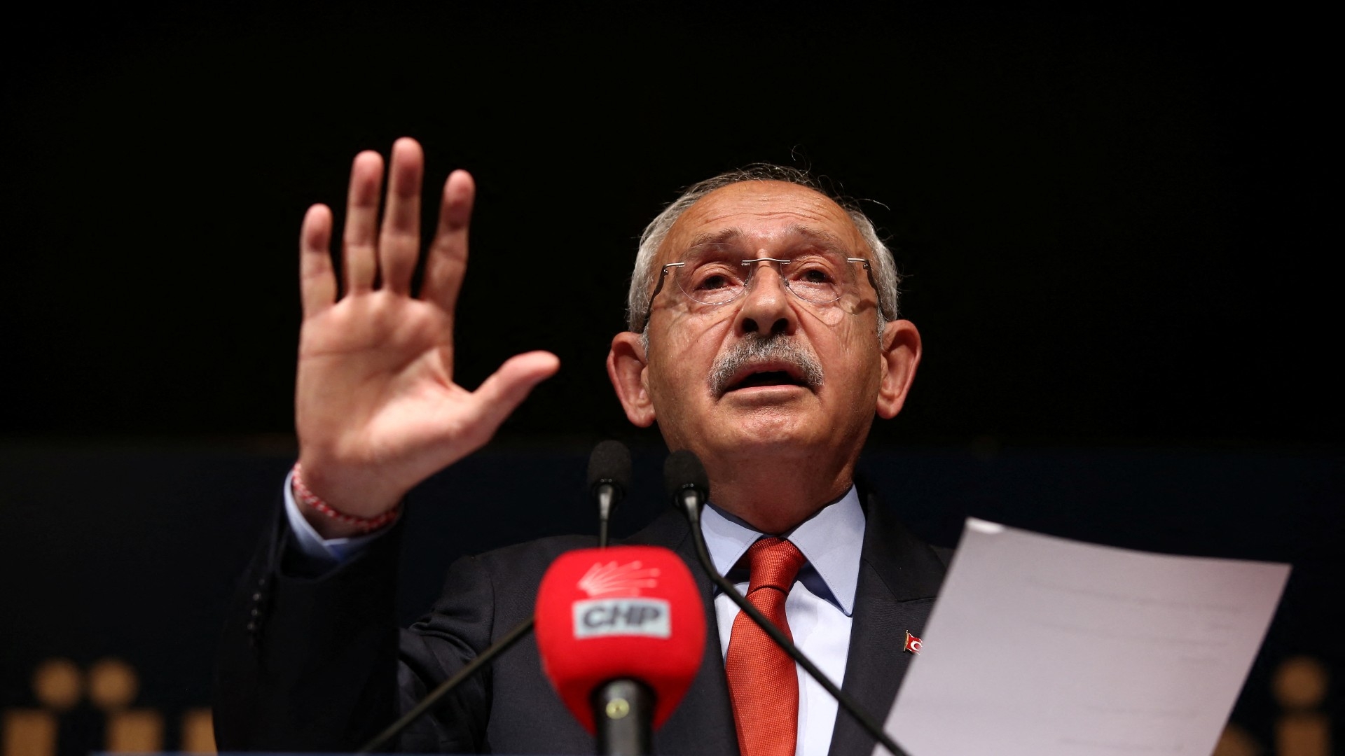 Kemal Kilicdaroglu speaks during a press conference in Ankara, 18 May (Reuters)